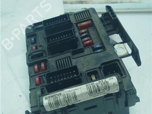 Used Fuse box CITROËN C3 I (FC_, FN_) 1.4 i (73 hp) 24459830
