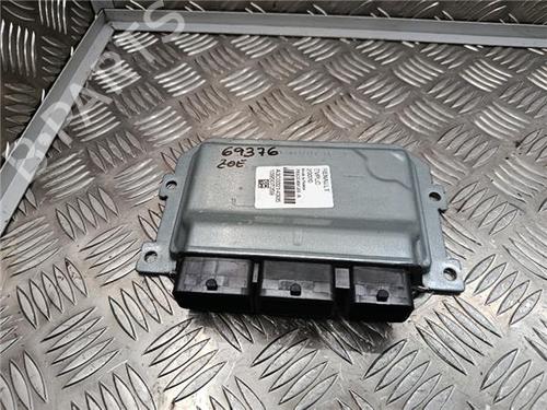Elektronisk modul RENAULT ZOE (BFM_) ZOE (92 hp) 30606582