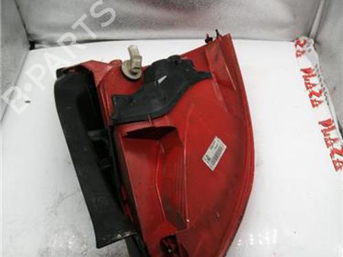Used Left taillight RENAULT MEGANE II (BM0/1_, CM0/1_) 1.5 dCi (BM1E, CM1E) (106 hp) 29845320