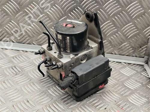 abs-pump-vw-golf-vi-5k1-2008-2009-2010-2011-2012-2013-2014-40241338 main image