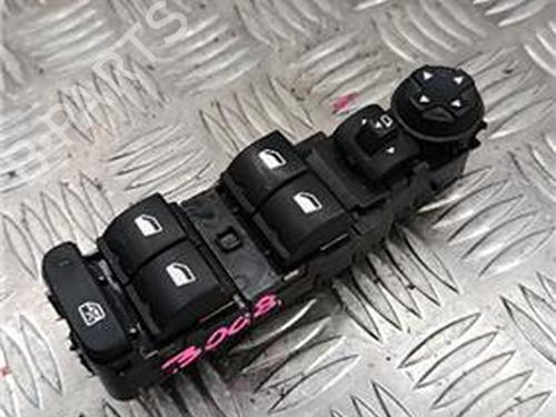 Used Left front window switch PEUGEOT 3008 II SUV (MC_, MR_, MJ_, M4_) 1.2 THP/ PureTech 130 (MRHNSM, MRHNSU, MRHNSJ, MRHNYW,... (131 hp) 31747334