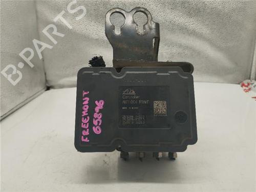 Used ABS pump FIAT FREEMONT (345_) 2.0 JTD (163 hp) 29739744