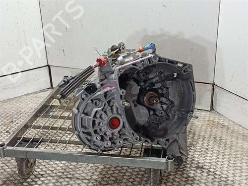 Used Gearbox Gearbox ALFA ROMEO GIULIETTA (940_) 2.0 JTDM (940.FXL1A) (140 hp) 40518224 40518224
