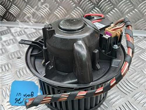 Used Heater blower motor Heater blower motor VW GOLF VI (5K1) 2.0 TDI (140 hp) 33948964 33948964