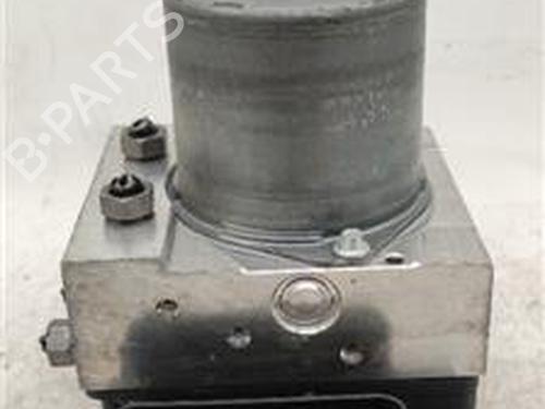 Used ABS pump BMW X3 (E83) 2.0 sd (177 hp) 18383093