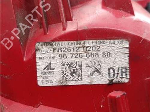 Right taillight PEUGEOT 5008 (0U_, 0E_) 1.6 BlueHDi 120 | BP31274757C35