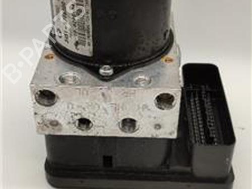 Used ABS pump BMW 1 Coupe (E82) 118 d (143 hp) 18382947