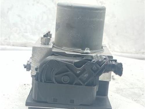 Used ABS pump MERCEDES-BENZ A-CLASS (W169) A 160 (169.031, 169.331) (95 hp) 24992195