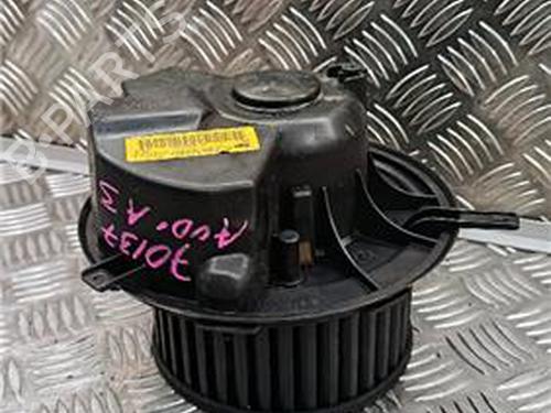 Used Heater blower motor AUDI A3 (8P1) 2.0 TDI 16V (140 hp) 31747329
