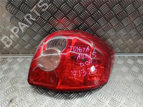 Højre baglygte TOYOTA AURIS (_E15_) 2.0 D-4D (ADE150_, ADE150R) (126 hp) 32740887