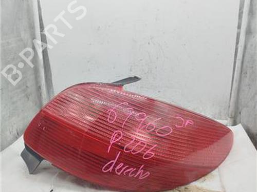 Højre baglygte PEUGEOT 206 Hatchback (2A/C) 1.4 HDi (69 hp) 29380123