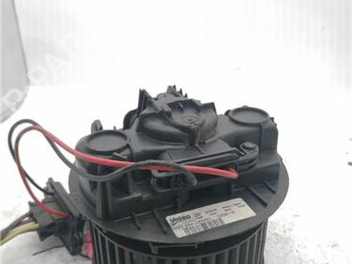 Used Heater blower motor RENAULT MEGANE II (BM0/1_, CM0/1_) 1.5 dCi (BM1F, CM1F) (86 hp) 26361360