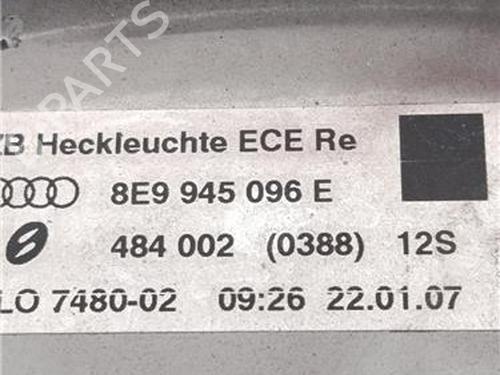 Right taillight AUDI A4 B7 (8EC) 2.0 TDI 16V | BP33008404C35 - Image 3