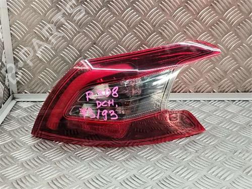 Used Right taillight Right taillight PEUGEOT 308 II (LB_, LP_, LW_, LH_, L3_) 1.5 BlueHDi 130 (131 hp) 40438386 40438386