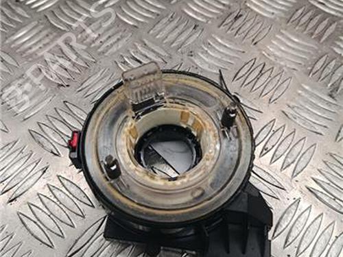 Used Squib airbag SKODA OCTAVIA II (1Z3) 1.9 TDI (105 hp) 32075510