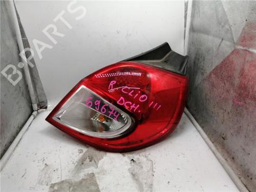 Used Right taillight RENAULT CLIO III (BR0/1, CR0/1) 1.2 16V (BR0P, CR0P) (101 hp) 28309618