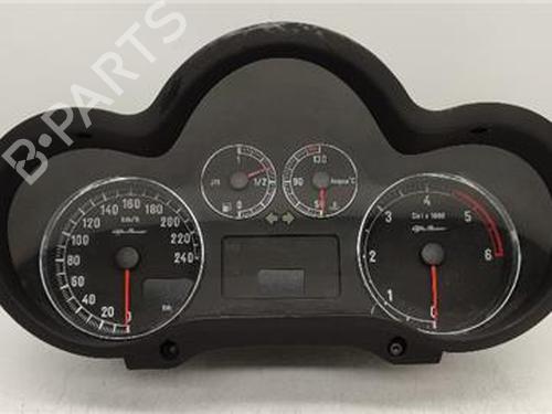 Used Instrument cluster ALFA ROMEO 147 (937_) 1.9 JTD (937.AXF1A, 937.BXF1A) (101 hp) 18390426