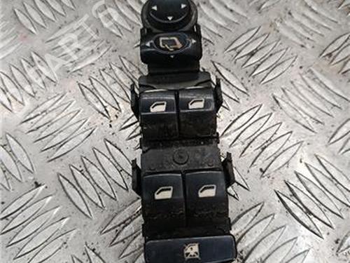 Used Left front window switch Left front window switch PEUGEOT 307 SW (3H) 2.0 HDi 135 (136 hp) 33132761 33132761