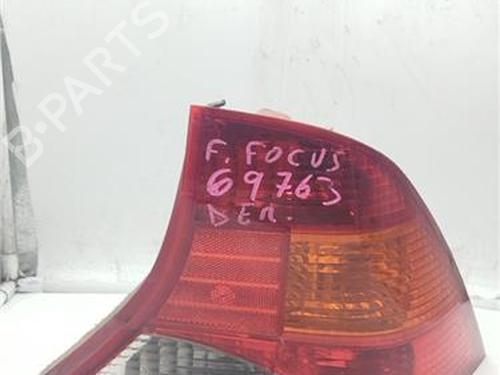 Used Right taillight FORD FOCUS I (DAW, DBW) 1.6 16V (100 hp) 28613562