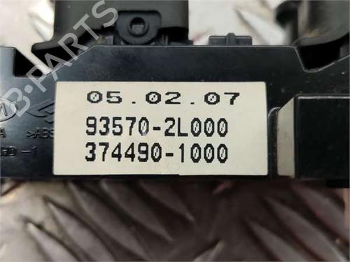 Left front window switch HYUNDAI i30 (FD) 1.6 | BP38608758I27 - Image 3