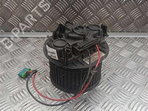 Used Heater blower motor Heater blower motor RENAULT MEGANE II Estate (KM0/1_) 1.9 dCi (KMRG, KM1G, KM0G, KM2C) (120 hp) 35936732 35936732