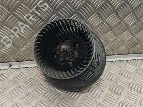 Used Heater blower motor Heater blower motor BMW X1 (E84) xDrive 18 d (143 hp) 40051108 40051108