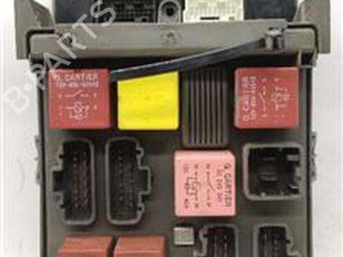 Used Fuse box RENAULT LAGUNA II (BG0/1_) 2.0 16V IDE (BG0N) (140 hp) 18383474