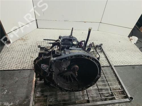 Used Gearbox Gearbox RENAULT TRAFIC II Van (FL) 1.9 dCi 80 (FL0B) (82 hp) 33970053 33970053