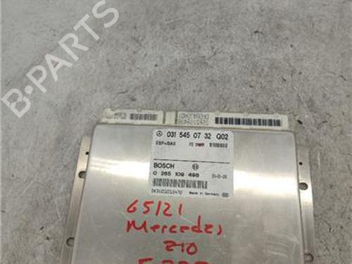 Elektronische module MERCEDES-BENZ E-CLASS (W210) E 220 CDI (210.006) (143 hp) 18006045