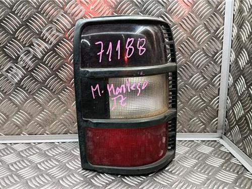 Fanale posteriore sinistro MITSUBISHI PAJERO II (V3_W, V2_W, V4_W, V5_W) 2.5 TD 4WD (V24W) (99 hp) 32308493