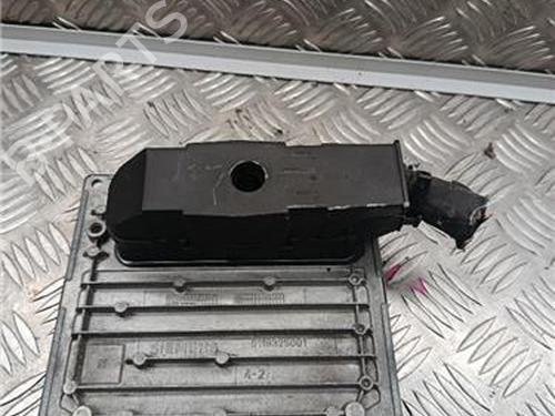 Used Electronic module VOLVO C30 (533) 1.6 (100 hp) 31820443