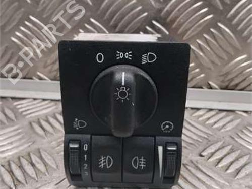 Forlygtekontakt Forlygtekontakt OPEL ZAFIRA A MPV (T98) 2.0 DTI 16V (F75) (101 hp) 39699236 39699236