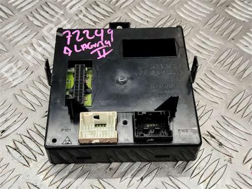 Used Fuse box Fuse box 37733488 37733488