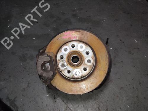 Used Left front steering knuckle VW GOLF VI (5K1) 1.6 TDI (105 hp) 30047779