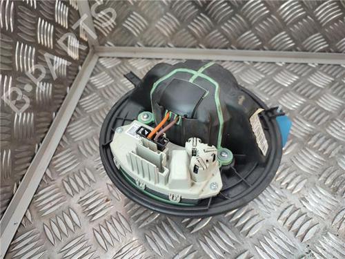 Used Heater blower motor Heater blower motor BMW 1 (E87) 120 d (163 hp) 32691473 32691473