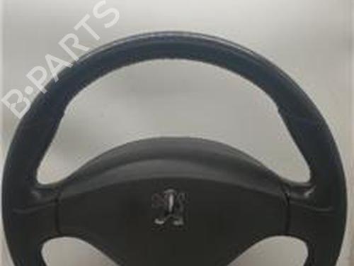 Used Driver airbag PEUGEOT 5008 I Van (0U_) HDi 150 (0URHEM) (150 hp) 18007757