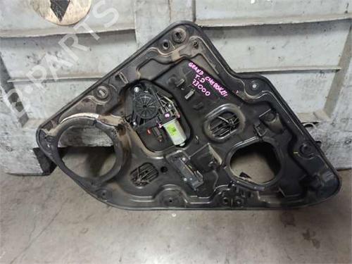 Rudehejsemekanisme Højre bagtil Rudehejsemekanisme Højre bagtil JEEP GRAND CHEROKEE IV (WK, WK2) 3.0 CRD V6 4x4 (250 hp) 39906140 39906140