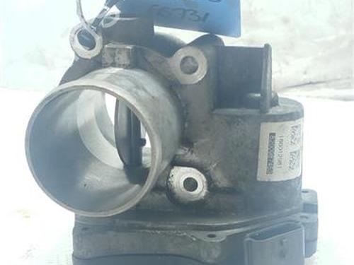 Used Throttle body RENAULT KOLEOS I (HY_) 2.0 dCi 4x4 (HY0K) (150 hp) 26310695