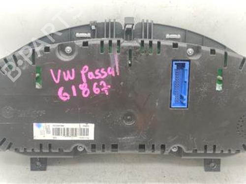 Instrument cluster VW PASSAT B6 (3C2) 2.0 TDI | BP18390453C47 