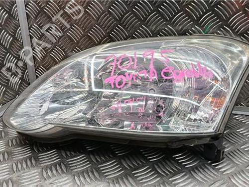 Phare gauche TOYOTA COROLLA (_E12_) 1.4 D (NDE120_, NDE120R) (90 hp) 31984938