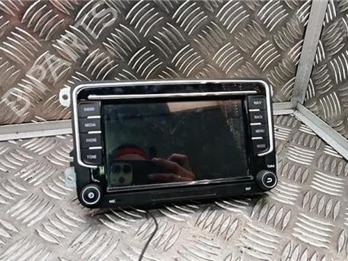 Used Radio VW CADDY III Box Body/MPV (2KA, 2KH, 2CA, 2CH) 2.0 SDI (70 hp) 32277013