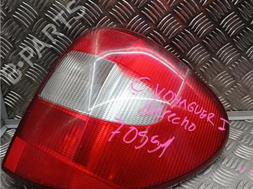 Used Right taillight CHRYSLER VOYAGER IV (RG, RS) 2.5 CRD (141 hp) 30797723