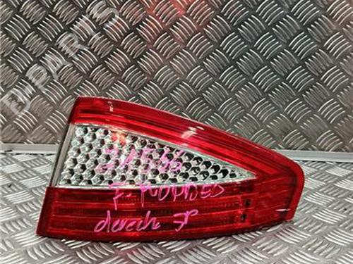 Højre baglygte Højre baglygte FORD MONDEO IV Saloon (BA7) 2.0 TDCi (140 hp) 33634017 33634017