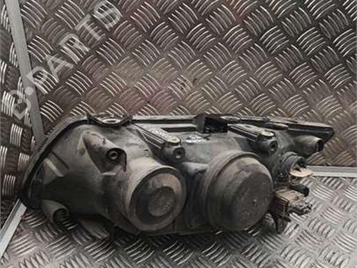 Right headlight SAAB 9-3 (YS3F, E79, D79, D75) 1,8t | BP37276086C29 - Image 2