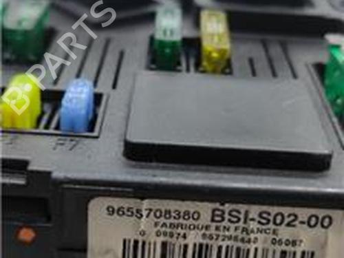 Fuse box OPEL SIGNUM Hatchback (Z03) 2.2 DTI (F48) | BP18387293E1 