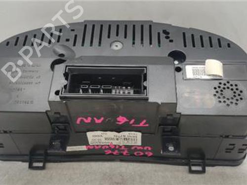 Instrument cluster VW TIGUAN (5N_) 2.0 TDI 4motion | BP18006654C47 