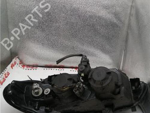 Used Right headlight NISSAN ALMERA II (N16) 1.5 (98 hp) 29929457
