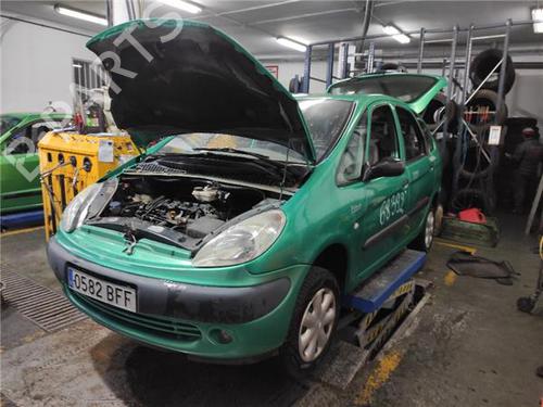 Right headlight CITROËN XSARA PICASSO (N68) 2.0 HDi | BP24442694C29 