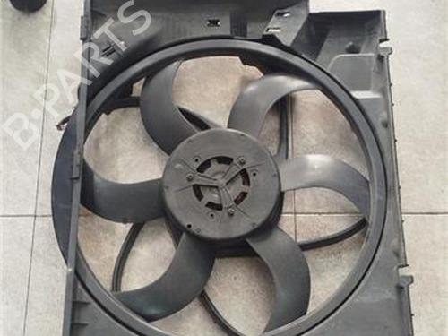 Used Radiator fan BMW 1 (E81) 120 d (177 hp) 26534626