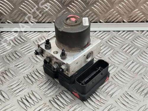 Used ABS pump ABS pump PEUGEOT 206 Hatchback (2A/C) 1.4 HDi eco 70 (68 hp) 40615506 40615506